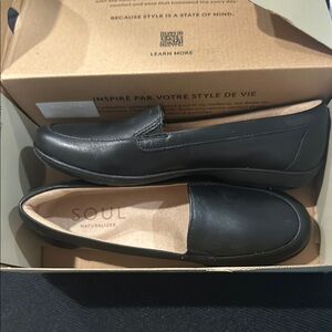 SOUL Naturalizer Black Loafers Slip-On Shoes